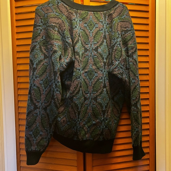 CC Sport Blue and Green and Purple V-Neck Cardigan Button Up Sweater Men’s L - Picture 2 of 3